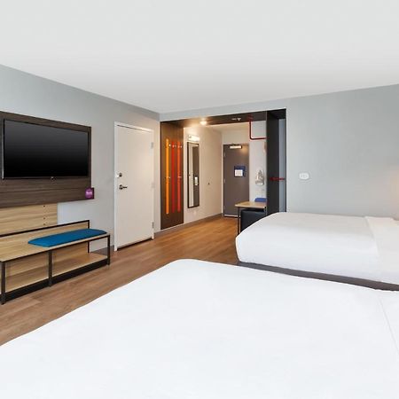 Hotel Tru By Hilton Comstock Park Grand Rapids, Mi Exterior foto
